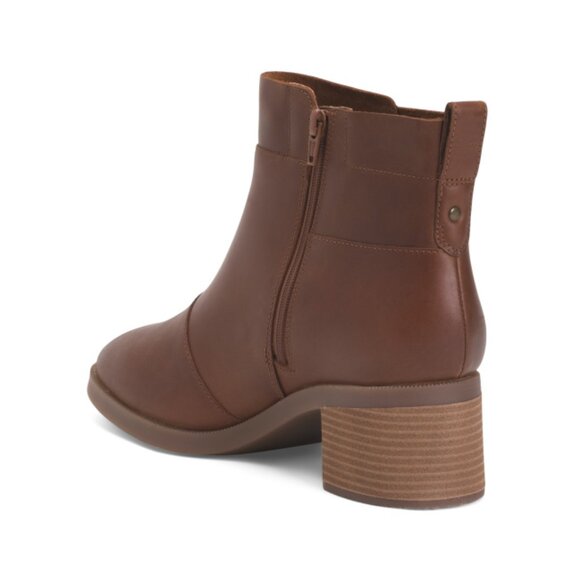 CLARKS Tan Wide Leather Lileigh Charm Comfort Booties - Picture 2 of 2